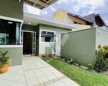 Casa de Condomínio com 3 dorms, Taubaté - R$ 790 mi, Cod: CA048