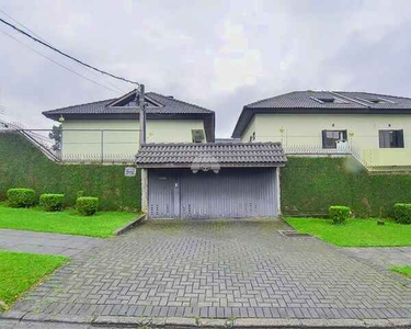 CASA ESTILO SOBRADO EM CONDOMÍNIO NO BAIRRO BOM RETIRO - CURITIBA/PR