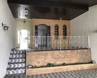 Casa para Venda em Cotia, Jardim Leonor, 4 dormitórios, 2 banheiros, 2 vagas