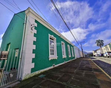 Casa para venda na Vila Belga em Santa Maria RS com Garagem e Piscina