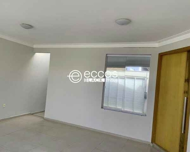 CASA RESIDENCIAL em UBERLÂNDIA - MG, BOSQUE DOS BURITIS