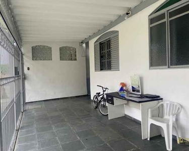 Casa - Santana - 6 Dormitórios - 350m² - Aceita permuta com apartamento