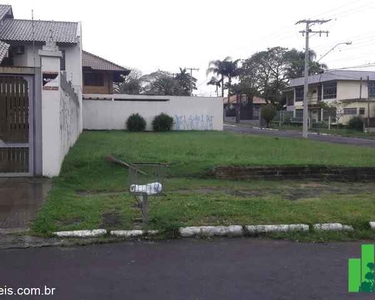 Excelente localização, 3 dormitórios, 1 suítes, 4 banheiro, 4 vagas na garagem, 245M² de Á