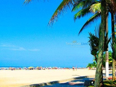 Kitnet aconchegante a 150 metros da praia - Ambiente Familiar