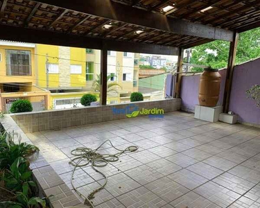 Sobrado com 3 dormitórios à venda, 225 m² por R$ 705.000,00 - Vila Cláudio - Santo André/S