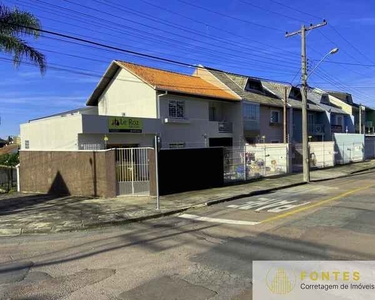 Sobrado + loja/escritório no bairro Portão! More e trabalhe ao lado de casa. 155 m² Área c