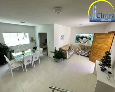 Vendo casa duplex em Itapuã, 3 suítes, 250m² de área de terreno, 30m da praia, R$ 750.000