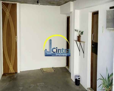 Vendo casa duplex em Vilas do Atlântico, 5/4, sendo 02 suítes, R$ 760.000,00. Aceita finan