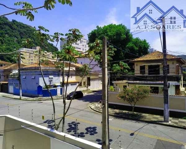 Vendo Casa Sobreposta Alta com 03 quartos, 01 suíte- Marapé, Santos- SP