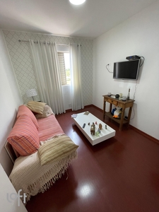 Apartamento à venda em Jardim Marajoara com 64 m², 3 quartos, 1 vaga