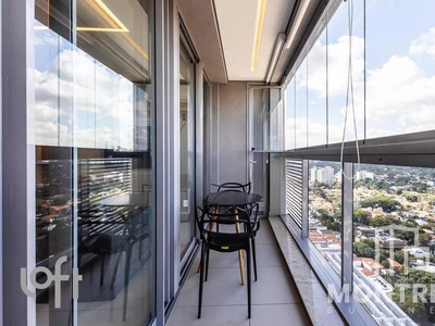 Apartamento à venda em Pinheiros com 60 m², 1 quarto, 1 suíte, 2 vagas