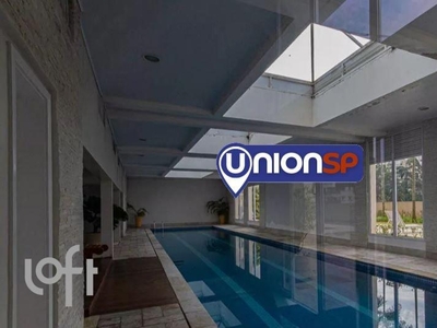 Apartamento à venda em Vila Andrade com 130 m², 3 quartos, 3 suítes, 2 vagas