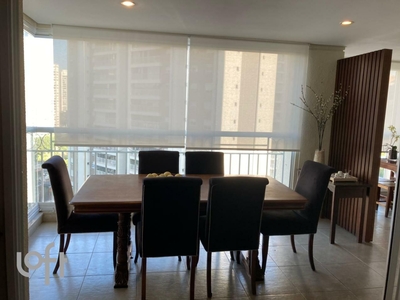 Apartamento à venda em Vila Andrade com 142 m², 3 quartos, 3 suítes, 4 vagas