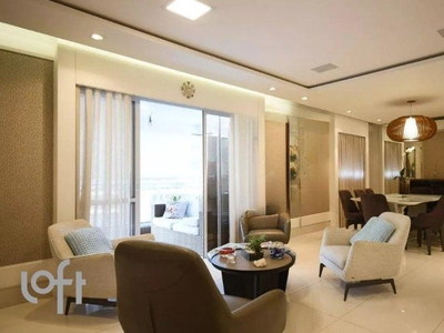 Apartamento à venda em Vila Andrade com 200 m², 3 quartos, 3 suítes, 3 vagas