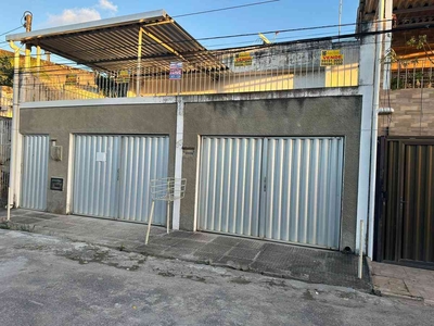 Casa com 3 quartos à venda no bairro Ouro Preto, 137m²