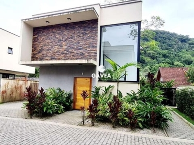 Casa para aluguel no boiçucanga em são sebastião.