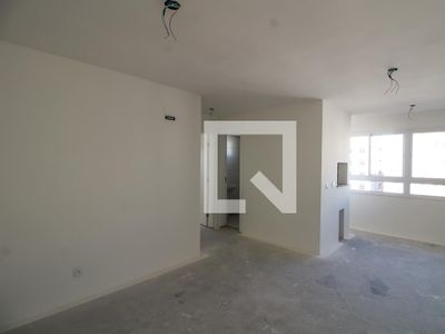 APARTAMENTO no 7º andar com 2 dormitórios e 1 garagem