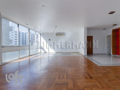 Apartamento à venda em Santa Cecília com 240 m², 3 quartos, 1 suíte, 1 vaga