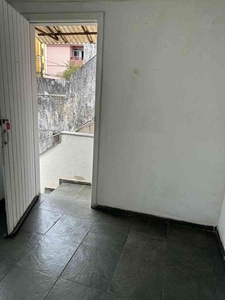 Casa com 1 quarto para alugar no bairro Padre Eustáquio, 50m²