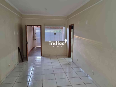 Casa com 3 quartos para alugar no bairro Jardim Ouro Branco, 130m²