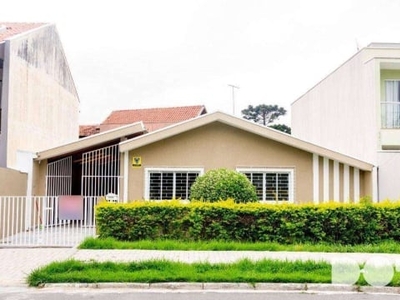 Casa terrea reformada no bairro guaira