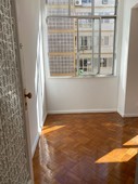 Apartamento à venda em Copacabana com 125 m², 3 quartos