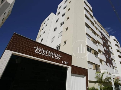 Apartamento em Capoeiras, Florianópolis/SC de 84m² 3 quartos à venda por R$ 619.000,00