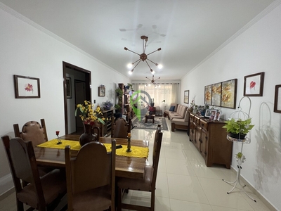 Apartamento em Gonzaga, Santos/SP de 140m² 3 quartos à venda por R$ 1.079.000,00