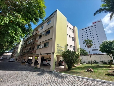 Apartamento em Lagoa Nova, Natal/RN de 110m² 4 quartos à venda por R$ 249.000,00