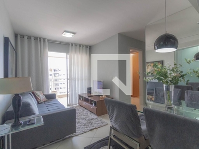 APARTAMENTO no 6º andar com 3 dormitórios e 1 garagem