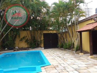 Casa em Boqueirão, Praia Grande/SP de 200m² 3 quartos à venda por R$ 899.000,00