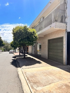 Casa em Conjunto Residencial Branca Vieira, Maringá/PR de 390m² 3 quartos à venda por R$ 988.000,00