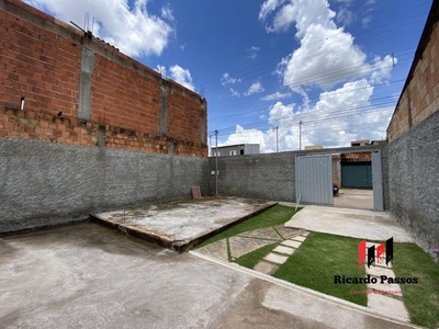 Casa em Del Lago II (Paranoá), Brasília/DF de 60m² 2 quartos à venda por R$ 124.000,00