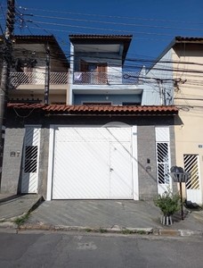 Casa em Jardim Bela Vista, Guarulhos/SP de 192m² 3 quartos à venda por R$ 669.000,00