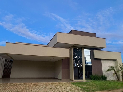 Casa em Setor Habitacional Arniqueiras (Taguatinga), Brasília/DF de 260m² 3 quartos à venda por R$ 1.099.000,00
