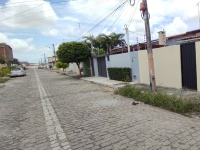 Casa em Vida Nova, Parnamirim/RN de 114m² 3 quartos para locação R$ 1.100,00/mes