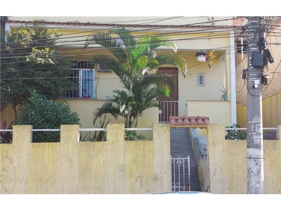 Casa em Vila da Penha, Rio de Janeiro/RJ de 277m² 3 quartos à venda por R$ 989.000,00