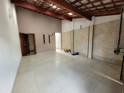 Casa em Vila Joana, Jundiaí/SP de 140m² 3 quartos à venda por R$ 584.000,00 ou para locação R$ 2.700,00/mes