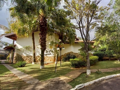 Casa em Village Visconde de Itamaracá, Valinhos/SP de 677m² 4 quartos à venda por R$ 2.499.000,00