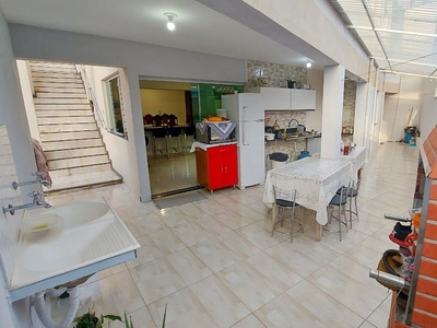 Casa em Xangri-Lá, Contagem/MG de 110m² 3 quartos à venda por R$ 339.000,00