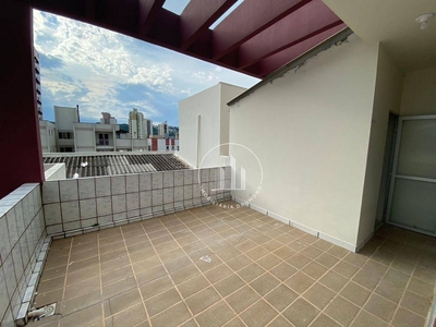 Cobertura em Kobrasol, São José/SC de 106m² 3 quartos à venda por R$ 588.000,00