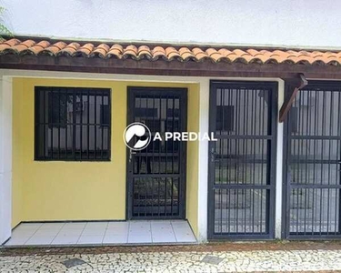 Apartamento com 03 quartos sendo 01 suíte