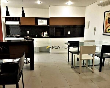 Apartamento com 1 dormitório para alugar, 57 m² por R$ 4.180,00/mês - Três Figueiras - Por