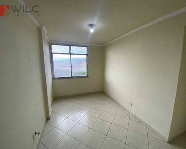 Apartamento com 3 dormitórios para alugar, 60 m² por R$ 800,00/mês - Jacarepaguá - Rio de