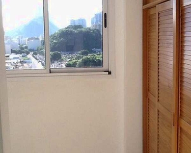 Apartamento com 3 quartos, suíte e vaga MOBILIADO em Botafogo - Rio de Janeiro - RJ