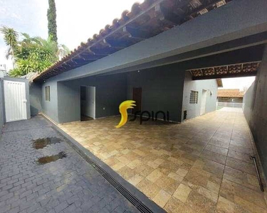 Casa com 5 dormitórios para alugar, 180 m² por R$ 3.700,00/mês - Cidade Jardim - Uberlândi