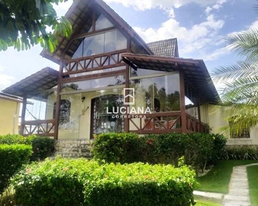 Casa com Terreno com Bastante Espaço para Locação Anual