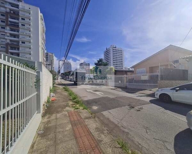 Casa para alugar no bairro Barreiros - São José/SC