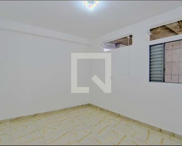 Casa para Aluguel - Picanço, 1 Quarto, 40 m2