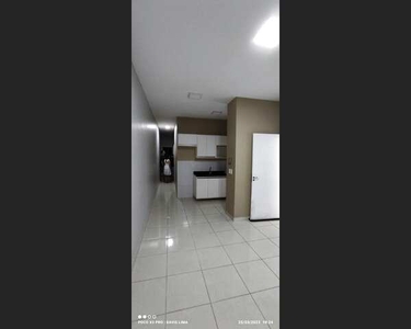 Casa para aluguel possui 150 metros quadrados com 3 quartos em Novo Aleixo - Manaus - AM